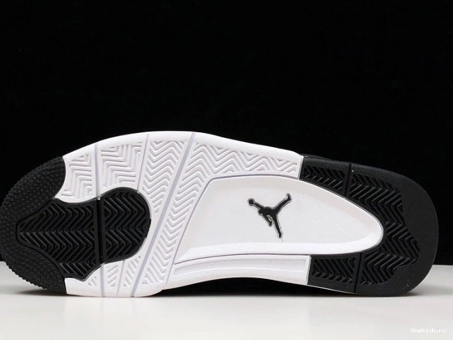 One Kick Royalty Black Metallic Jordan Air 308497-032 Gold-White 4 0815
